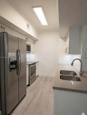 140 SW 117th Avenue Pembroke Pines FL 33025