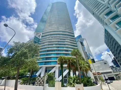 888 Biscayne Boulevard Miami FL 33132