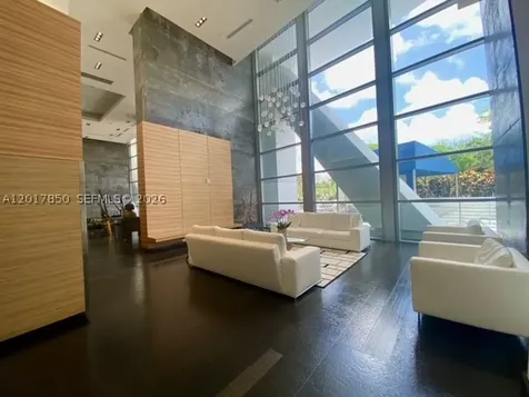 888 Biscayne Boulevard Miami FL 33132