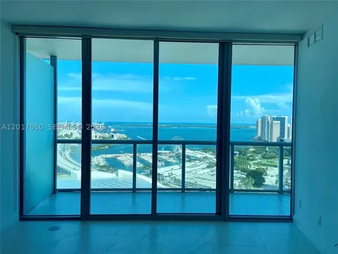 888 Biscayne Boulevard Miami FL 33132