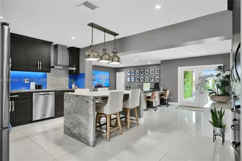 5241 SW 104th Avenue Miami FL 33165