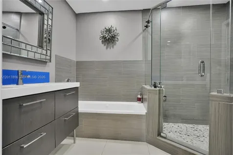 5241 SW 104th Avenue Miami FL 33165