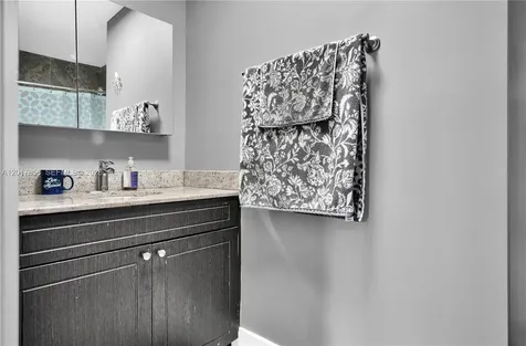 5241 SW 104th Avenue Miami FL 33165
