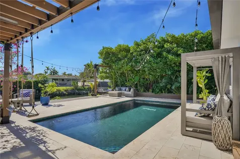 5241 SW 104th Avenue Miami FL 33165