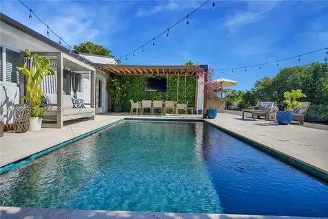 5241 SW 104th Avenue Miami FL 33165