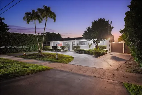 5241 SW 104th Avenue Miami FL 33165