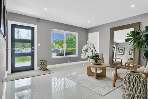 5241 SW 104th Avenue Miami FL 33165