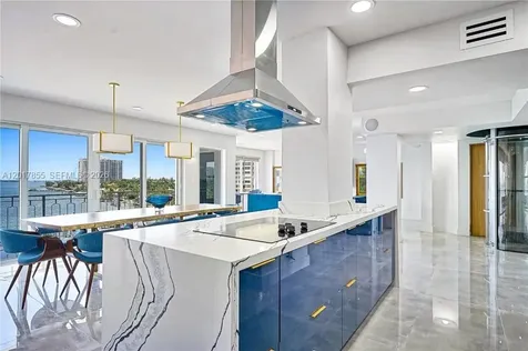 11111 Biscayne Boulevard Miami FL 33181