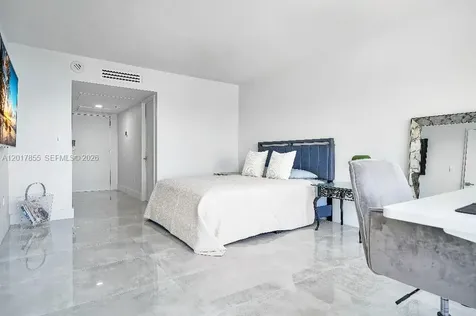11111 Biscayne Boulevard Miami FL 33181