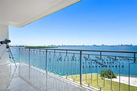 11111 Biscayne Boulevard Miami FL 33181