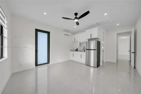 301 E 17th Street Lehigh Acres FL 33972