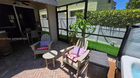 Dania Beach FL 33004