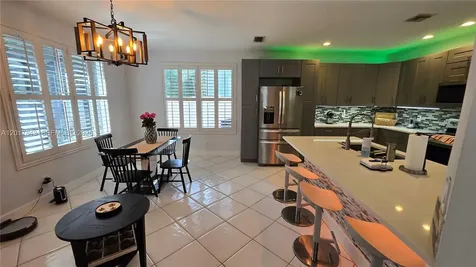 Dania Beach FL 33004
