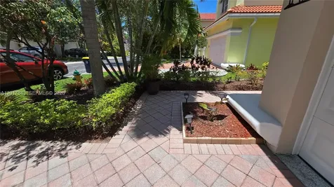 Dania Beach FL 33004