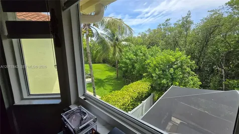 Dania Beach FL 33004