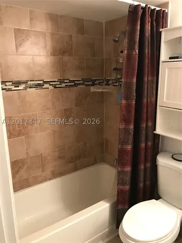 7235 NW 179th Street Hialeah FL 33015