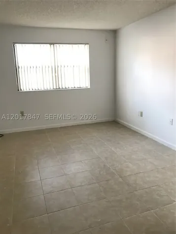 7235 NW 179th Street Hialeah FL 33015