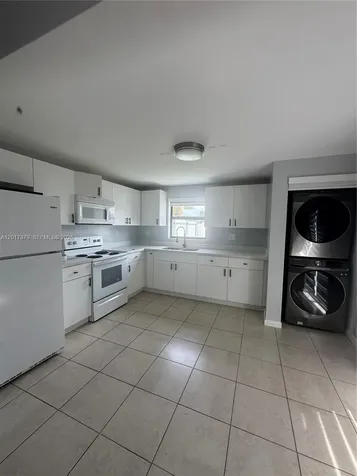 20500 SW 114th Place Miami FL 33189