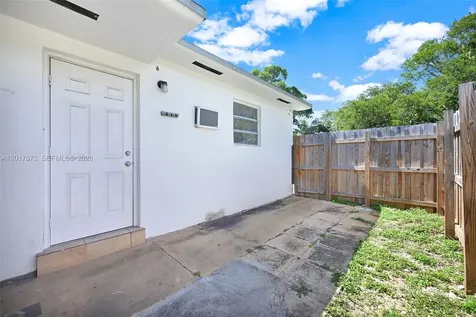 577 NW 90th Street El Portal FL 33150