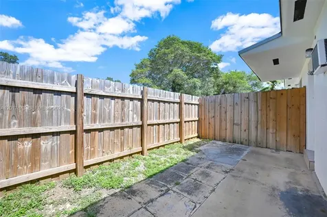 577 NW 90th Street El Portal FL 33150