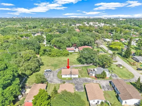 577 NW 90th Street El Portal FL 33150