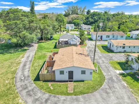 577 NW 90th Street El Portal FL 33150