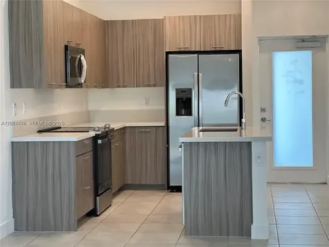 8201 NW 41st Street Doral FL 33166