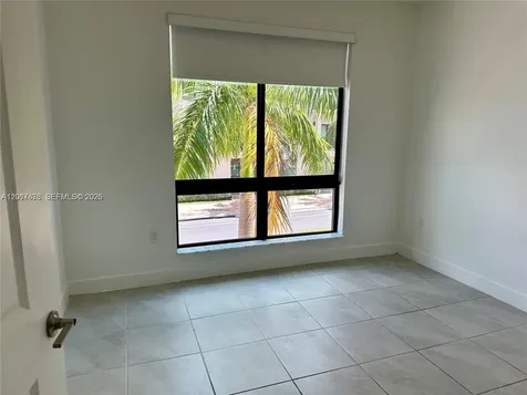 8201 NW 41st Street Doral FL 33166