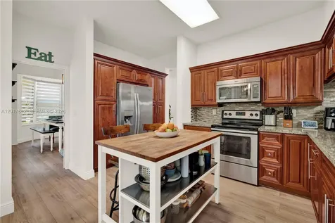 10851 London Street Cooper City FL 33026