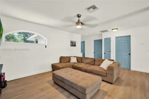 10851 London Street Cooper City FL 33026