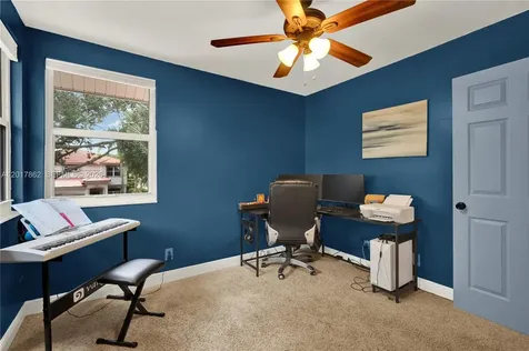 10851 London Street Cooper City FL 33026