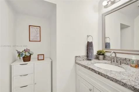 10851 London Street Cooper City FL 33026