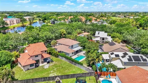 10851 London Street Cooper City FL 33026