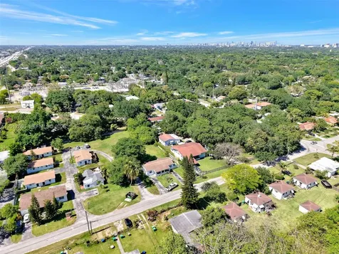 577 NW 90th Street El Portal FL 33150