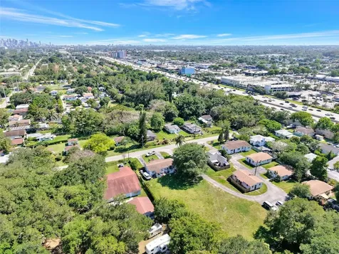 577 NW 90th Street El Portal FL 33150
