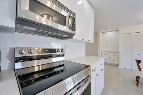 4712 SW 2nd Terrace Miami FL 33134