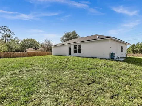 2401 E 11th Street Lehigh Acres FL 33936