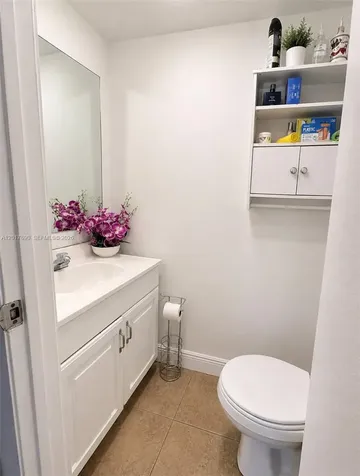 5611 W 25th Court Hialeah FL 33016