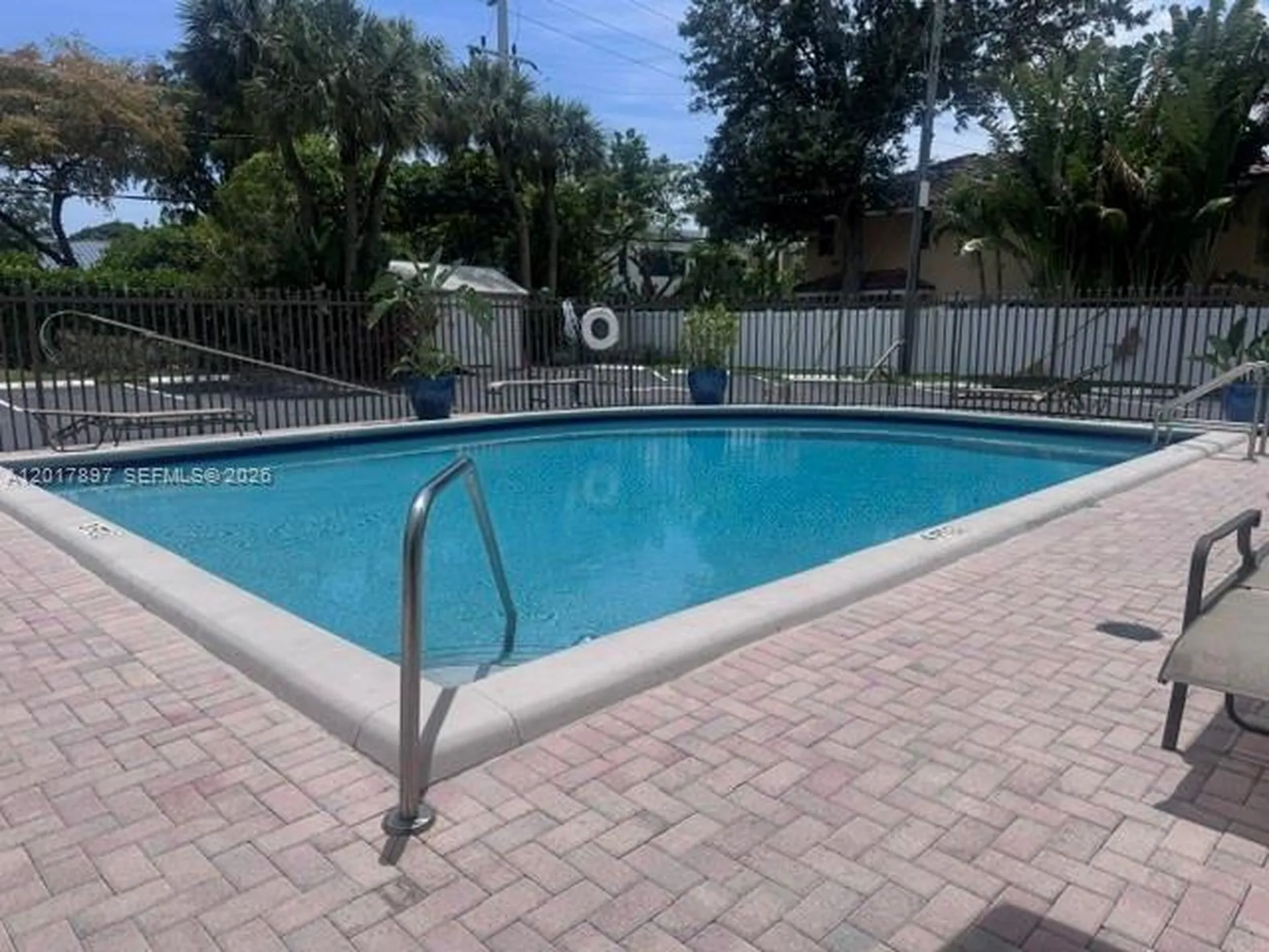 615 NE 12th Avenue Fort Lauderdale FL 33304