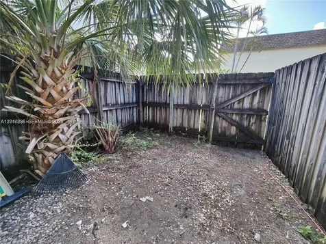 4719 NW 9th Drive Plantation FL 33317