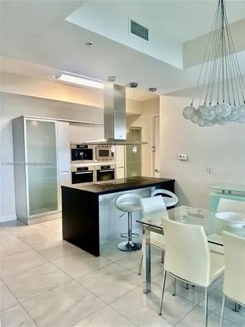 18201 Collins Avenue Sunny Isles Beach FL 33160
