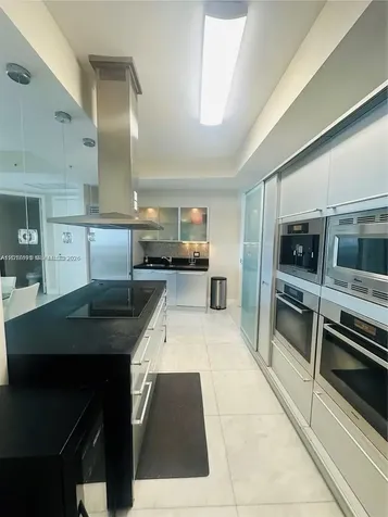 18201 Collins Avenue Sunny Isles Beach FL 33160