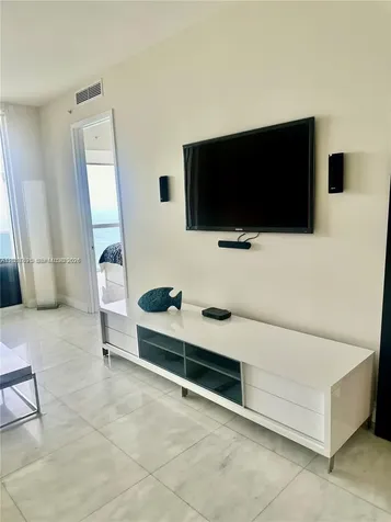 18201 Collins Avenue Sunny Isles Beach FL 33160
