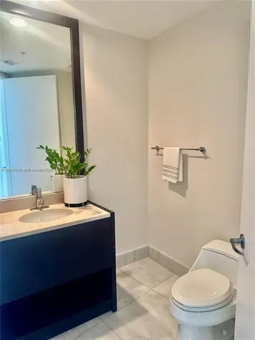 18201 Collins Avenue Sunny Isles Beach FL 33160