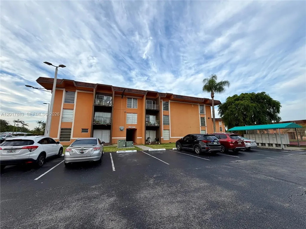 9429 SW 76th Street Miami FL 33173