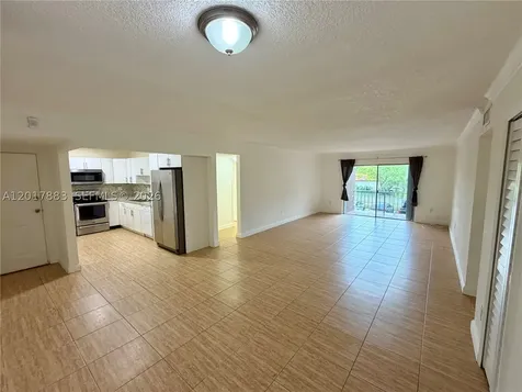 9429 SW 76th Street Miami FL 33173