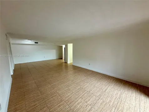 9429 SW 76th Street Miami FL 33173