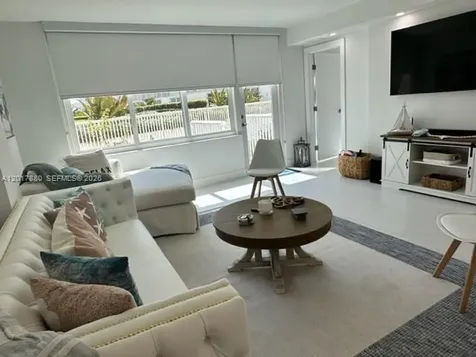 5401 Collins Avenue Miami Beach FL 33140