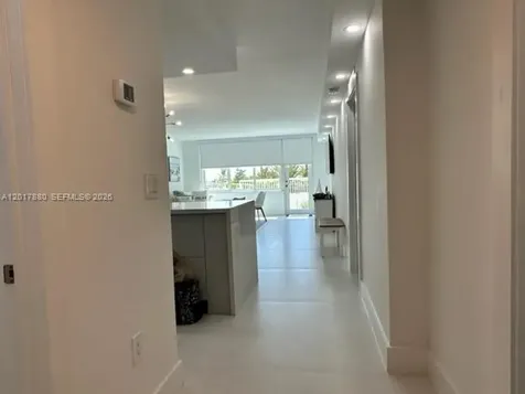 5401 Collins Avenue Miami Beach FL 33140