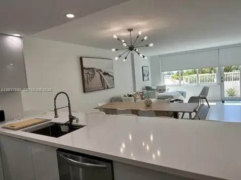 5401 Collins Avenue Miami Beach FL 33140